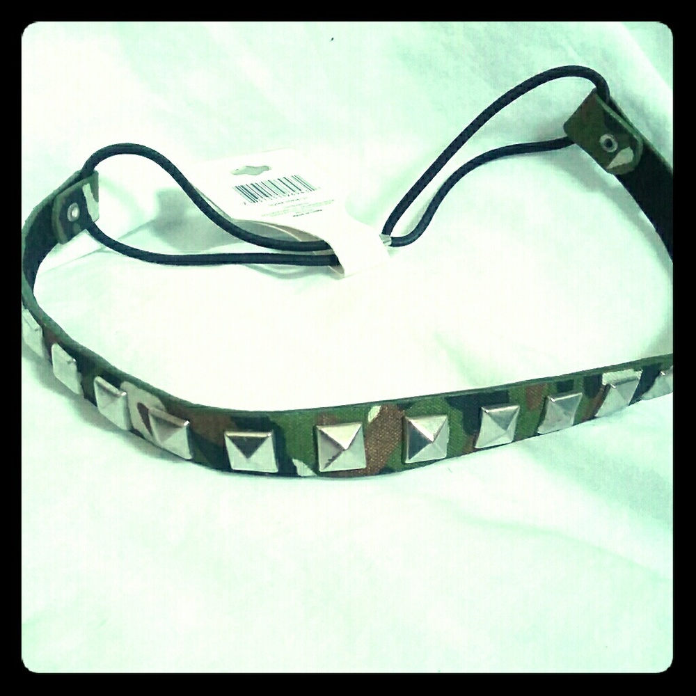 3/$20 Camo Headband Elastic Studded Hair Acc